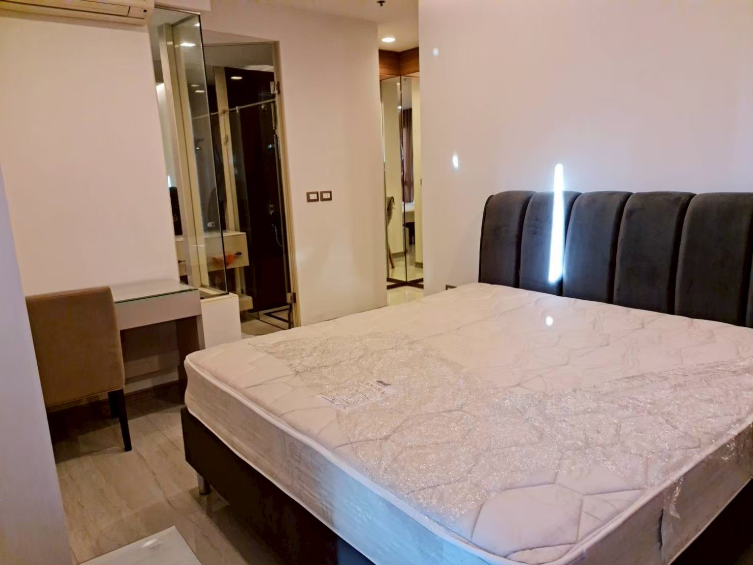 คอนโดว่างให้เช่าที่ The Address Asoke ห้องสวย เฟอร์นิเจอร์ครบ พร้อมอยู่ คอนโดว่างให้เช่าที่ The Address Asoke ห้องสวย เฟอร์นิเจอร์ครบ พร้อมอยู่
