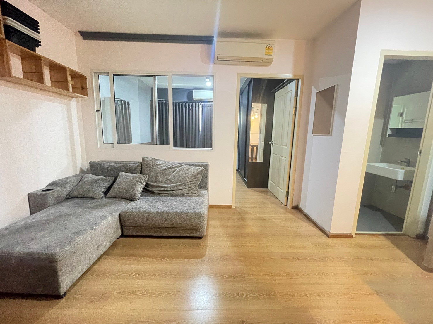 Sym Vibha Ladprao Condo ห้องสวย 1 ห้องนอน ใกล้ตึก bts,Oasis,Sun tower และใกล้สวนจตุจักร สอบถามได้ครับ Sym Vibha Ladprao Condo ห้องสวย 1 ห้องนอน ใกล้ตึก bts,Oasis,Sun tower และใกล้สวนจตุจักร สอบถามได้ครับ