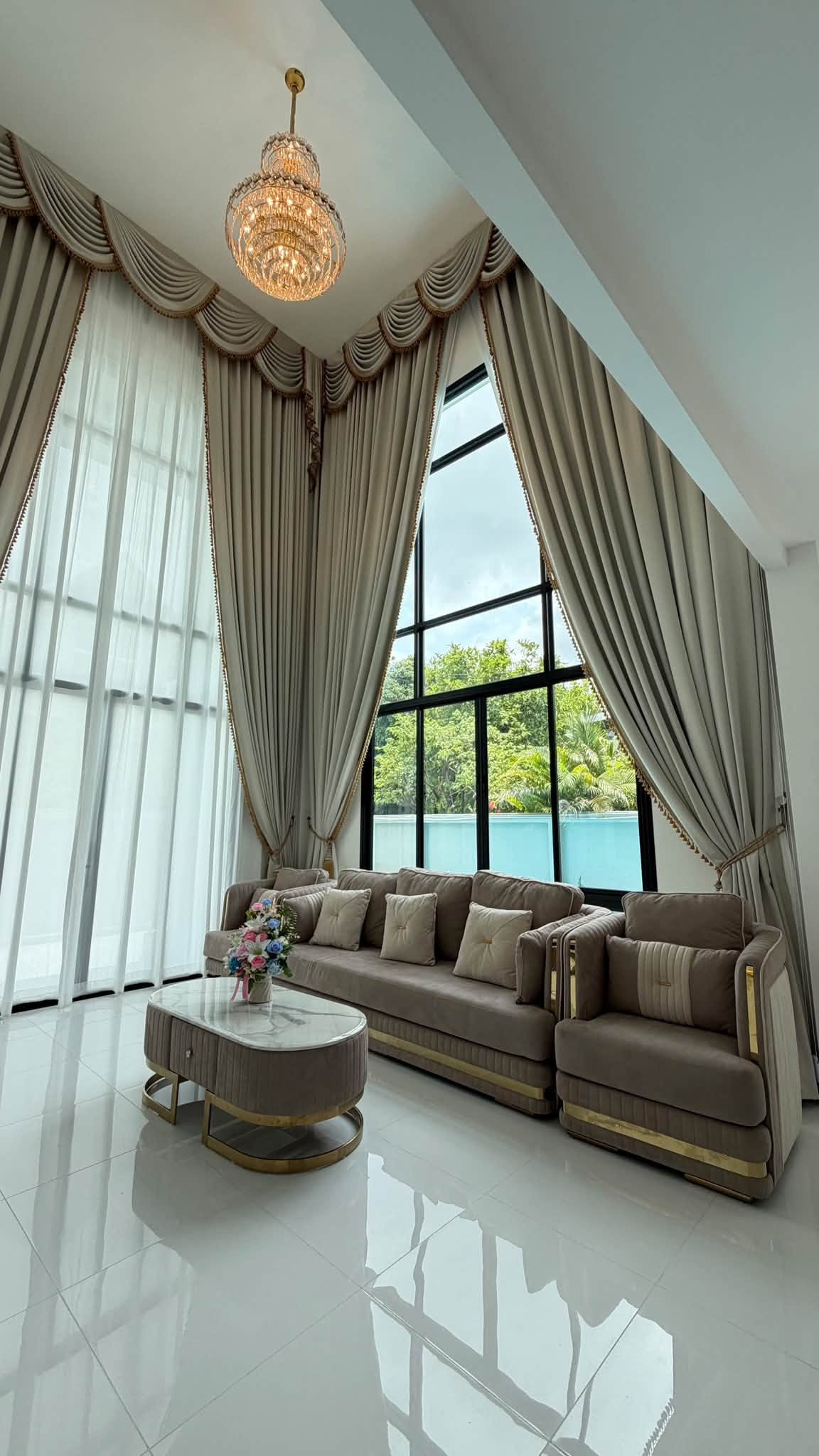 Pool villa for rent in Onnut 5 bedroom ( with maid room)  4 bathrooms 1 multi purpose room 2 kitchen (Thai and Western kitchen) Located in Onnut Soi 46  – รูปที่ 2