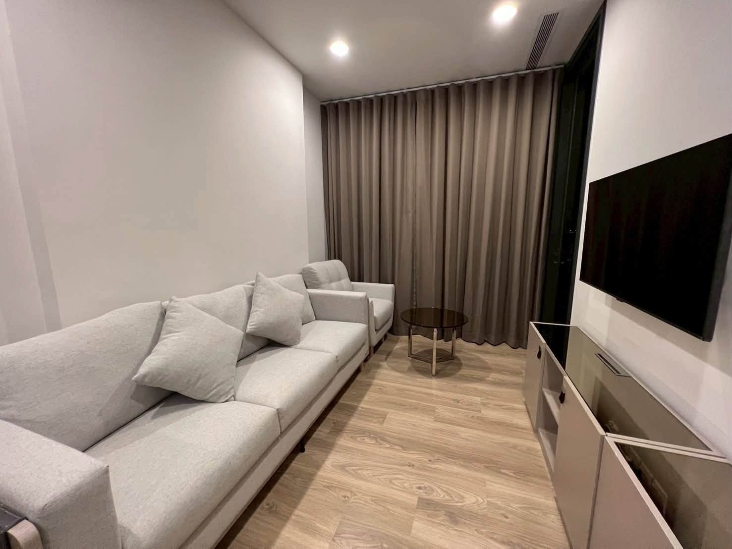 ⭐️🎀 Oka Huas 🎀⭐️ 1 BEDROOM + 1BATHROOM | 34 SQ.M.  - Rental Price : 22,000 Baht/month