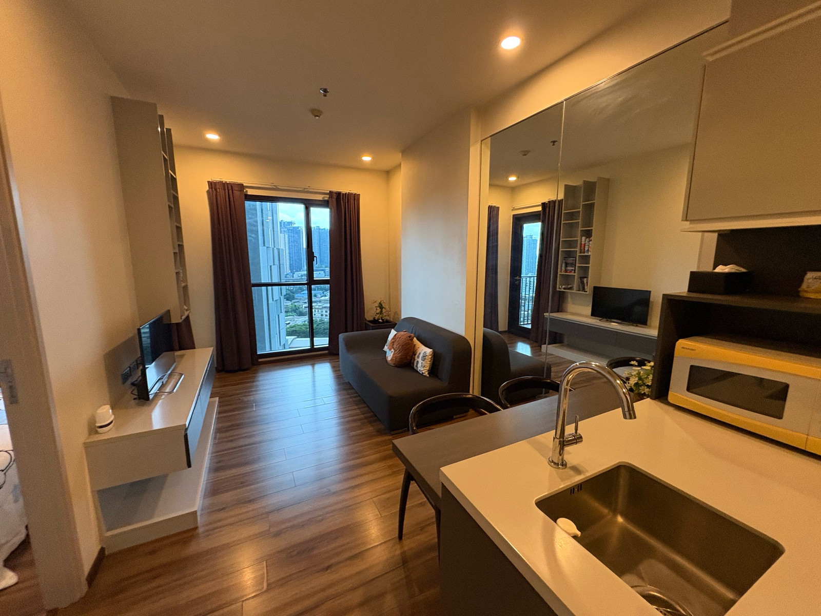 🔥Rent at Wyne Sukhumvit 🔥1BR 1BR.🔥 20,000🔥35sqm. Floor15 🔥Rent at Wyne Sukhumvit 🔥1BR 1BR.🔥 20,000🔥35sqm. Floor15