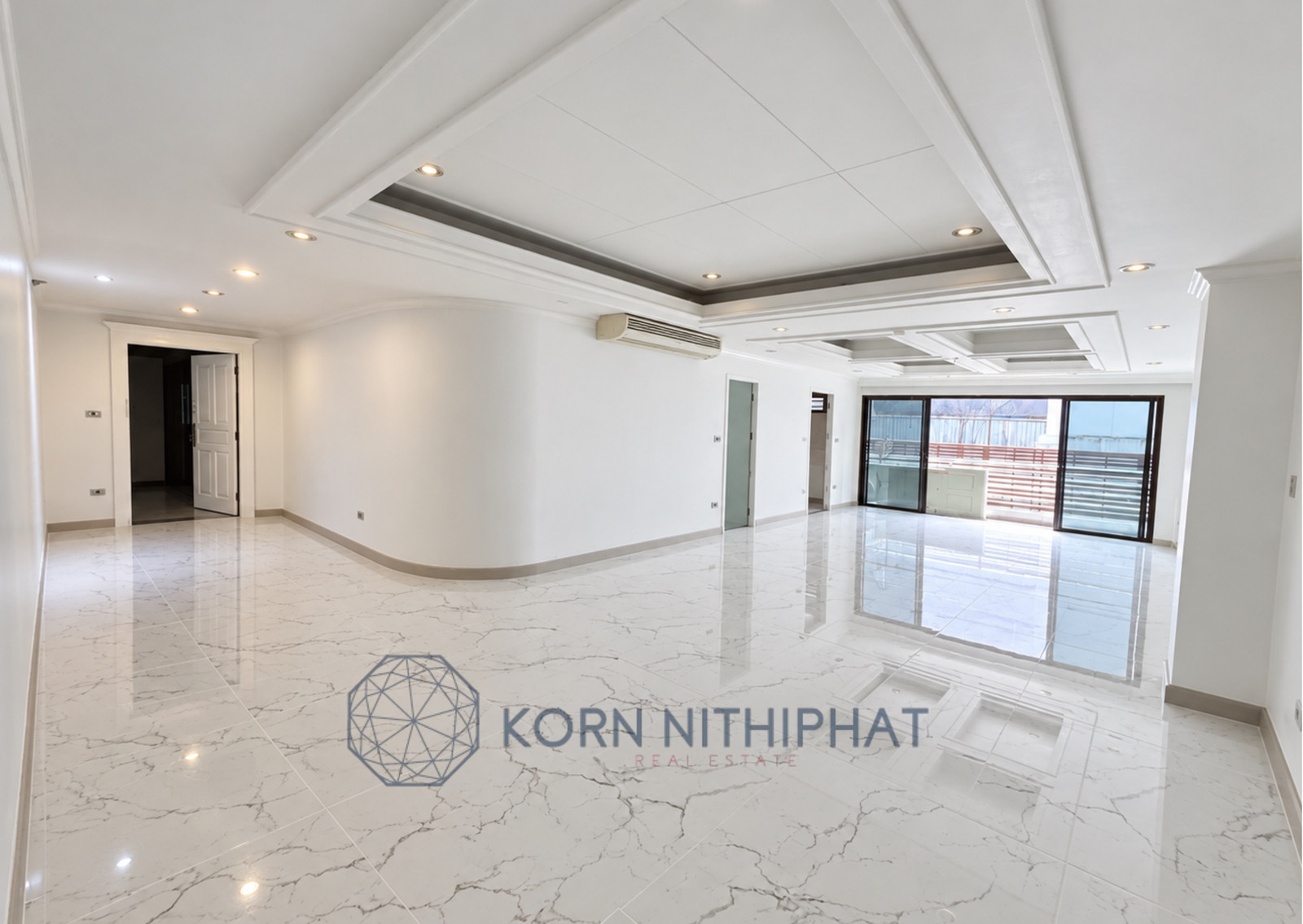 For Rent - Pet Friendly Apartment in Phrom Phong, Bangkok | Closed to BTS, EmQuartier and Benjasiri Park