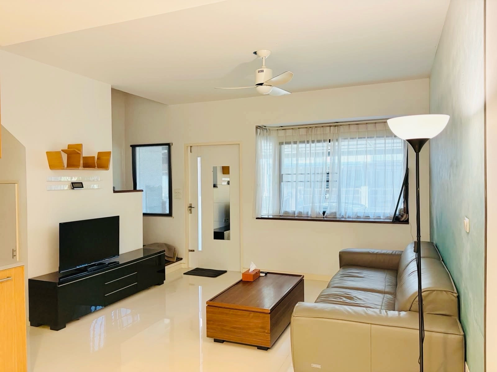 ขายทาวน์โฮม 3 ชั้น Land &amp; Houses 📍 โครงการบ้านใหม่ พระราม 2 – พุทธบูชา 36 (โครงการ 2) เฟอร์ใหม่ครบครัน พร้อมอยู่มาก