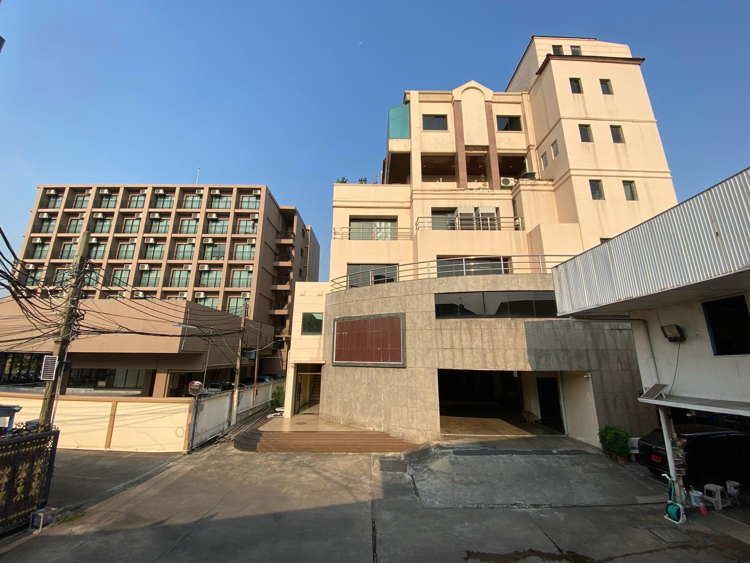 LTH16184 - Office Space for Rent Sukhumvit 62 | 285–385 sq.m. | Main Building | 75K–90K | สำนักงานให้เช่า สุขุมวิท 62 LTH16184 - Office Space for Rent Sukhumvit 62 | 285–385 sq.m. | Main Building | 75K–90K | สำนักงานให้เช่า สุขุมวิท 62