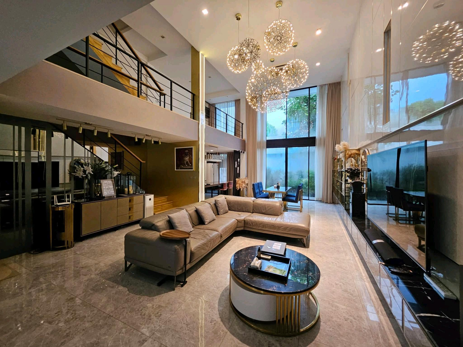 ให้เช่า 𝗚𝗟𝗔𝗠 𝗕𝗬 𝗔𝗦𝗦𝗘𝗧𝗪𝗜𝗦𝗘 | LUXURY HOME OFFICE | 3.5 ชั้น | 385 ตร.ม. | ลาดพร้าว – โชคชัย 4 ให้เช่า 𝗚𝗟𝗔𝗠 𝗕𝗬 𝗔𝗦𝗦𝗘𝗧𝗪𝗜𝗦𝗘 | LUXURY HOME OFFICE | 3.5 ชั้น | 385 ตร.ม. | ลาดพร้าว – โชคชัย 4
