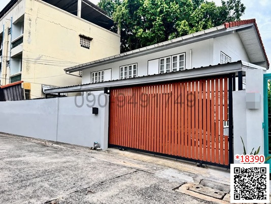 For rent, 2-story detached house, 3 bedrooms, newly renovated, Soi Udomsuk 50, intersection 2-14, near BTS Udomsuk. For rent, 2-story detached house, 3 bedrooms, newly renovated, Soi Udomsuk 50, intersection 2-14, near BTS Udomsuk.