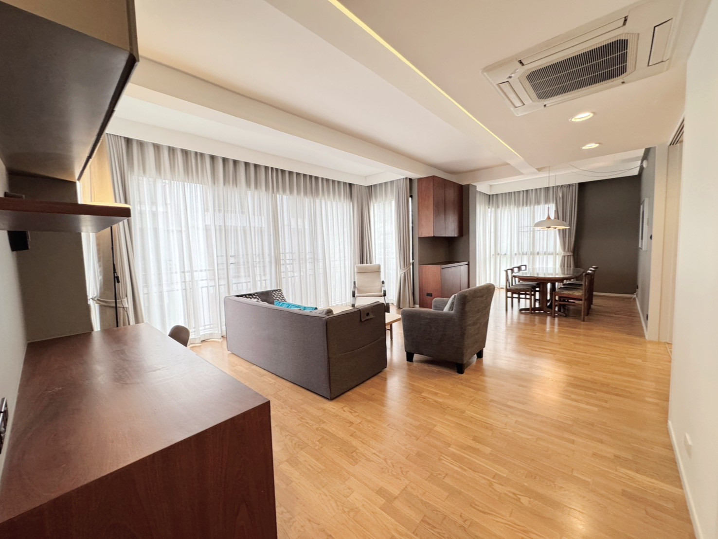 RENT !! Condo Amanta Ratchada, MRT Thailand Cultural Centre, 3 Beds, Tower 2, Fl. 3, Area 115 sq.m., Rent 40,000 Baht (Corner room)