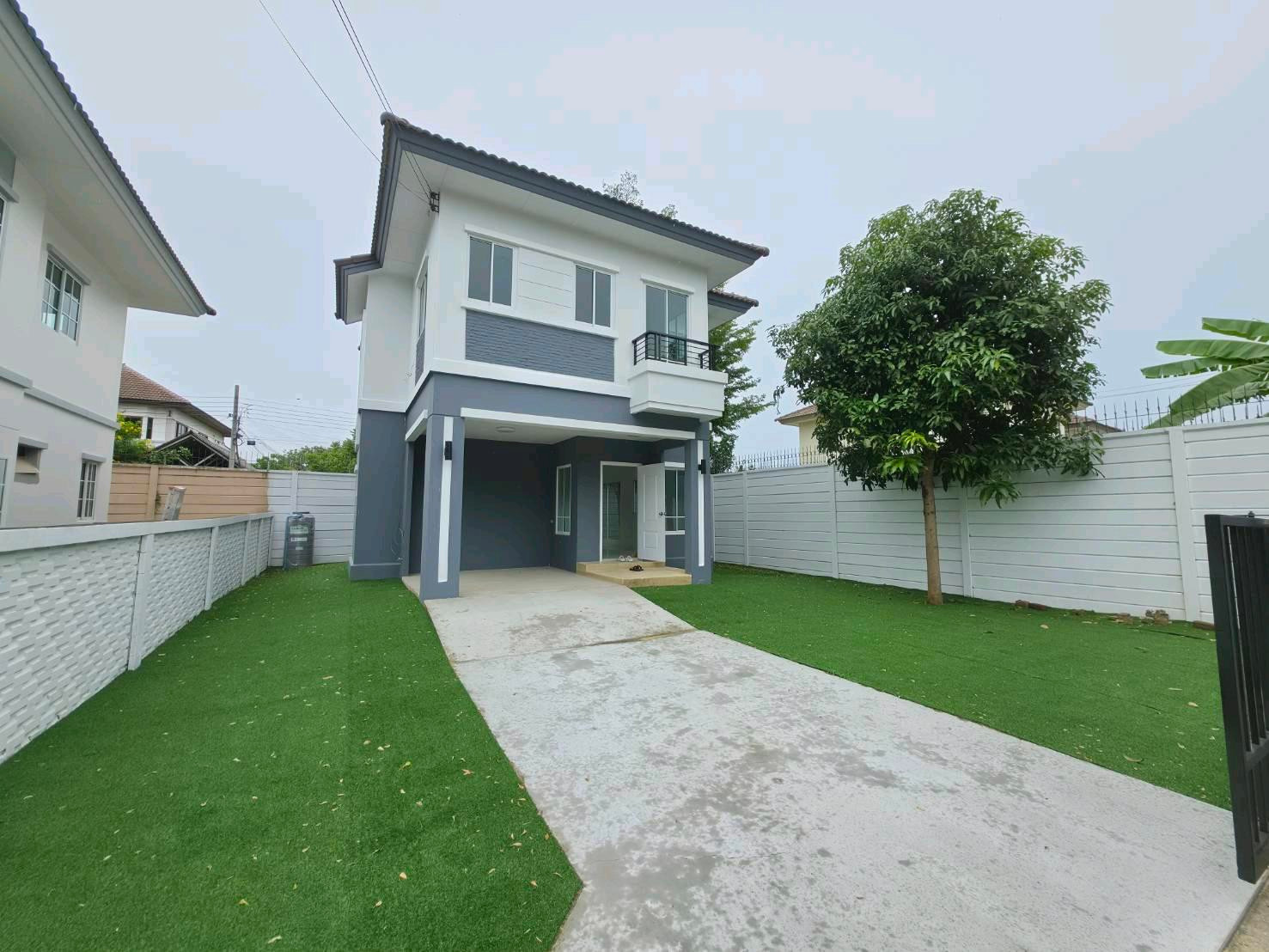 💫Single house for sale near The Plant Ratchaphruek💫 🏡Newly renovated single house, Baan Rim, Ratchaphruek location, Mueang Nonthaburi District, ready to move in ✨Newly renovated single house. Ready to move in ✨Baan Rim is more private. ✨The house faces no 💫Single house for sale near The Plant Ratchaphruek💫 🏡Newly renovated single house, Baan Rim, Ratchaphruek location, Mueang Nonthaburi District, ready to move in ✨Newly renovated single house. Ready to move in ✨Baan Rim is more private. ✨The house faces no