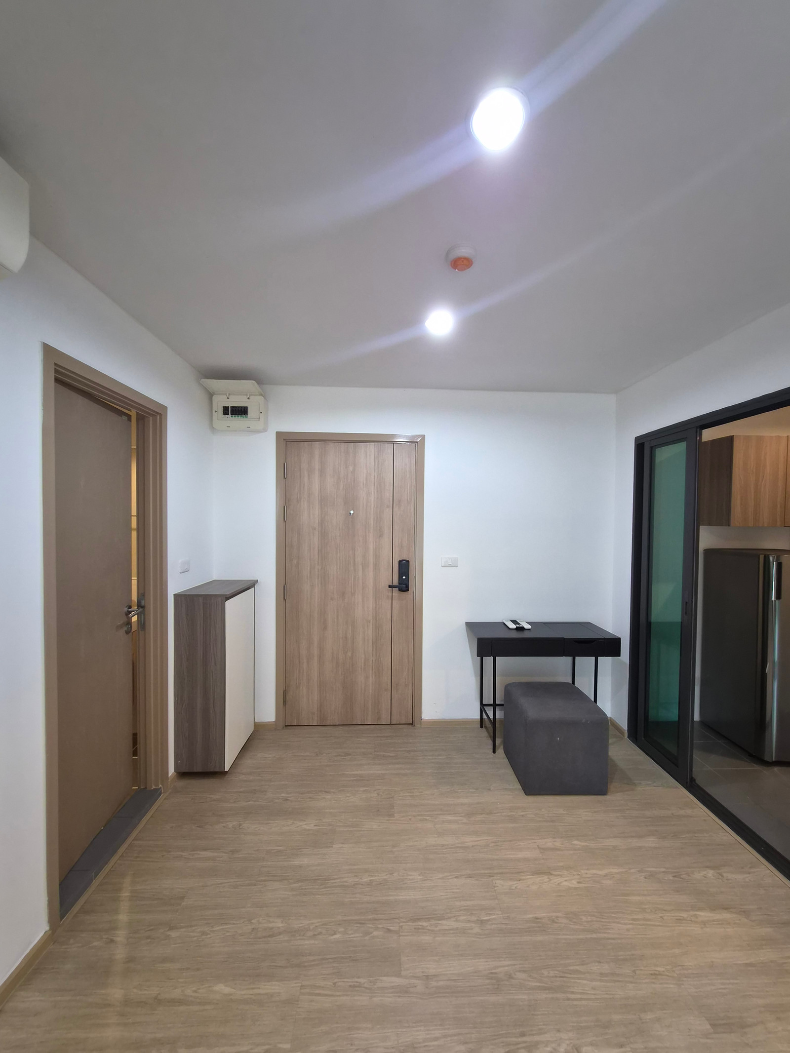 Condo for rent: The Excel Hideaway Sukhumvit 71 • 36.56 sq m. • 2 bedrooms • 15,500 baht/month Condo for rent: The Excel Hideaway Sukhumvit 71 • 36.56 sq m. • 2 bedrooms • 15,500 baht/month