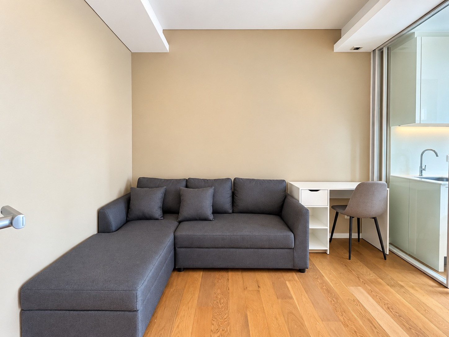 🔥 ให้เช่า The Saint Residences 1 ห้องนอน 35 ตร.ม. ห้องสวยพร้อมอยู่ เพียง 18,000 บาท/เดือน ใกล้ BTS &amp; MRT