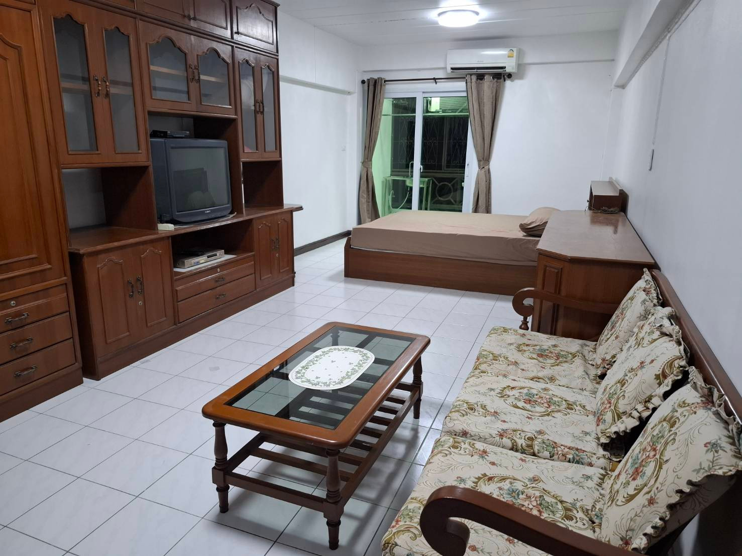 ทิพย์ธานี เรสซิเด็นส์ ห้อง 63/110 ให้เช่าห้องพัก – รูปที่ 2