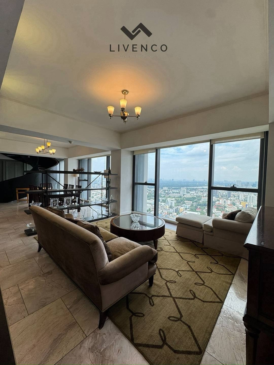 For rent :The Met Condominium Sathorn (Sathorn)