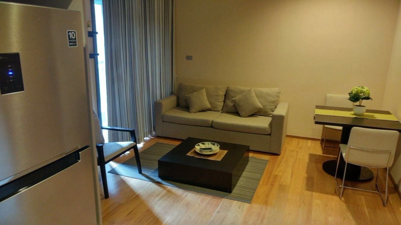 Condo Hyde Sukhumvit 13, convenient travel, near BTS. Ready to move in Condo Hyde Sukhumvit 13, convenient travel, near BTS. Ready to move in