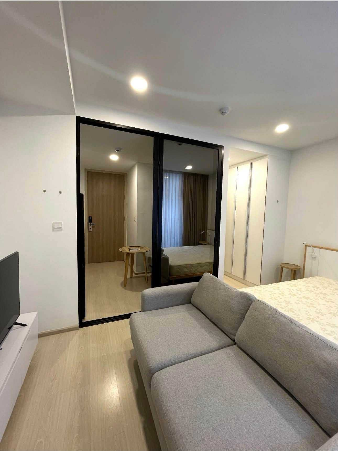  Noble Ambience Sukhumvit 42 For Rent