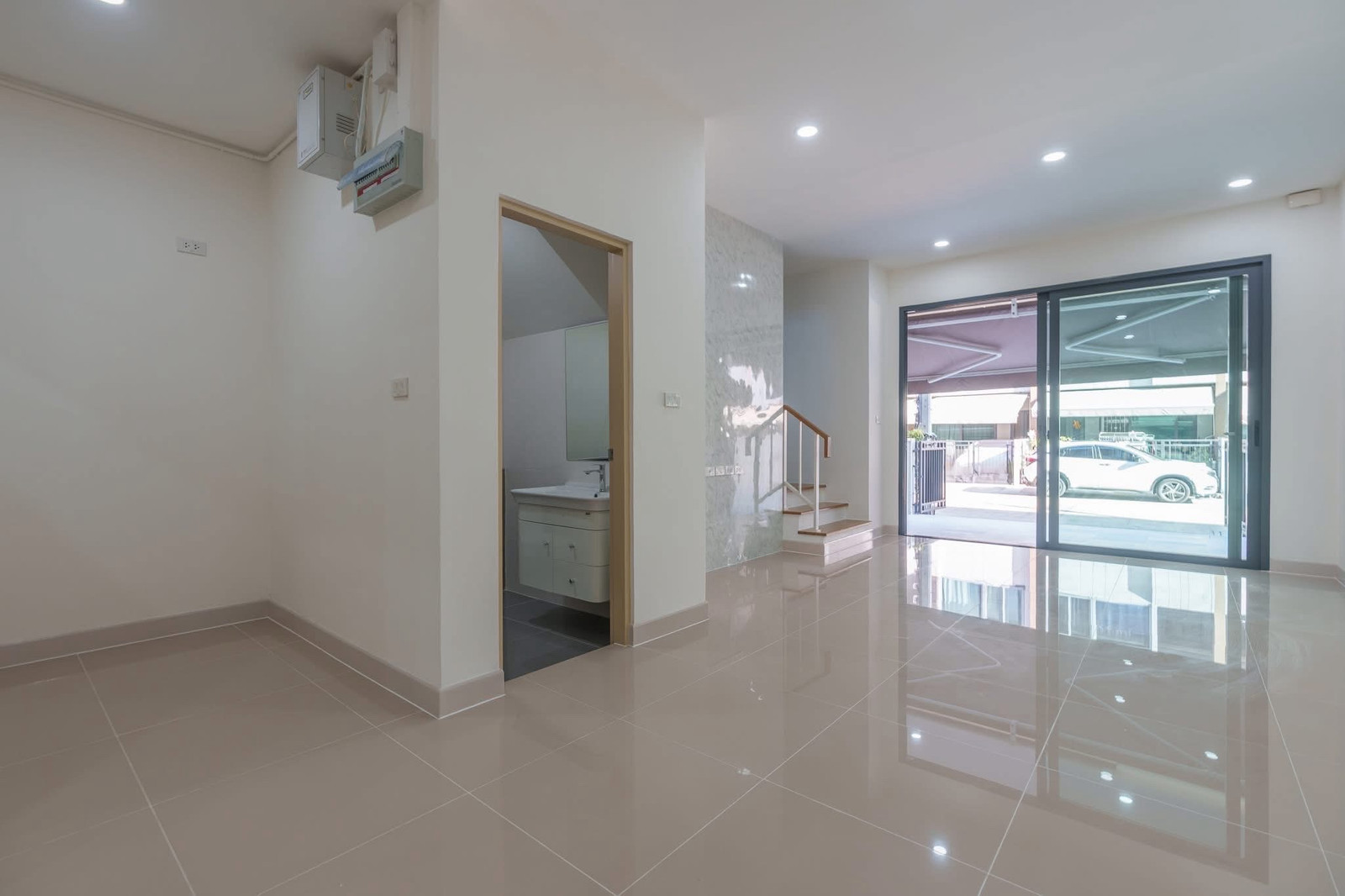 🏡 บ้านกลางเมือง สาทร–สุขสวัสดิ์ ใกล้พระราม 3 | รีโนเวทใหม่ทั้งหลัง พร้อมอยู่ 🔥 ปรับราคาพิเศษ 5.19 ล้าน! – รูปที่ 3