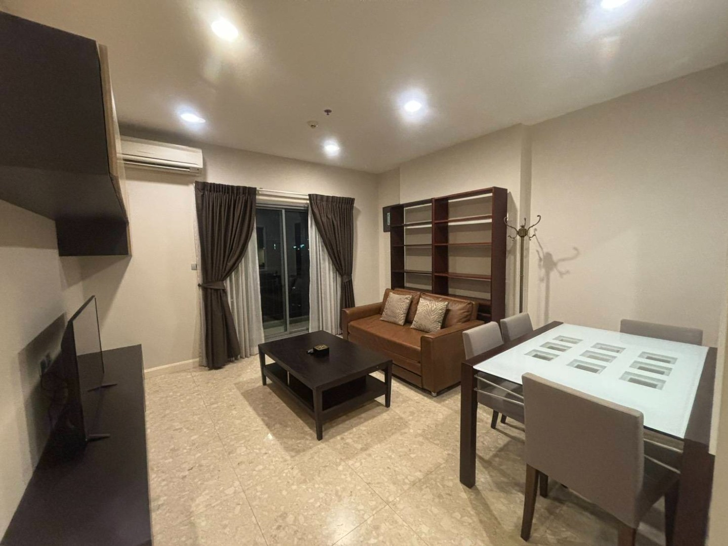 🏙️ ให้เช่า The Crest Sukhumvit 34 ห้อง 1 Bedroom 53 ตร.ม. ชั้น 8 มีอ่างอาบน้ำ วิวโล่ง ไม่มีตึกบล็อก 35,000 บาท/เดือน – รูปที่ 4