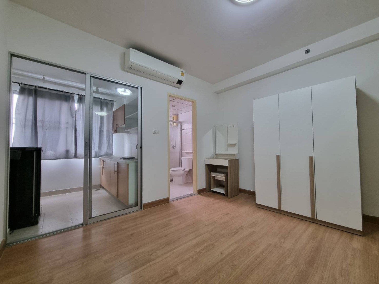 🏡 ขายด่วน ศุภาลัย ปาร์ค เกษตร Supalai Park Kaset ห้อง Renovate ใหม่ Studio 33.27 ตร.ม. วิวสระ ใกล้ BTS ม.เกษตรศาสตร์ ราคา 1.82 ล้านบาท  – รูปที่ 3
