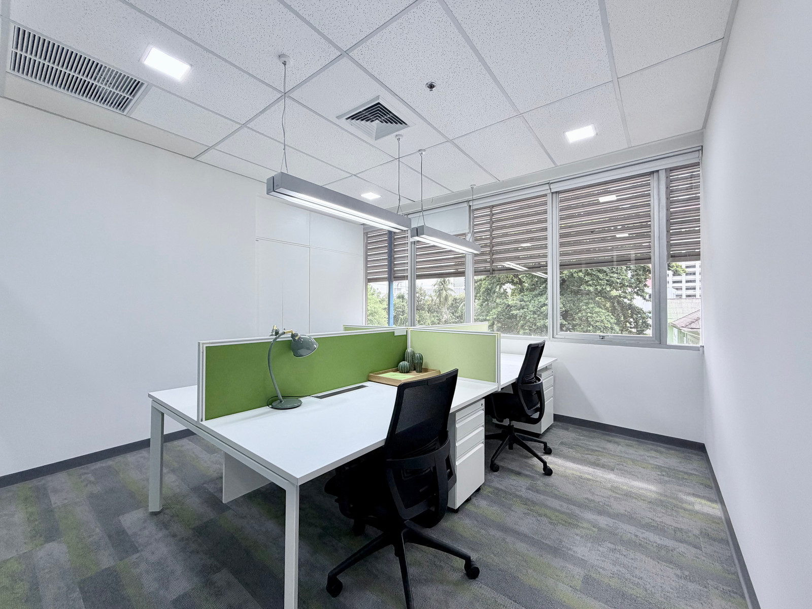 New Serviced Office, All-inclusive! 100m from BTS Saint Louis New Serviced Office, All-inclusive! 100m from BTS Saint Louis