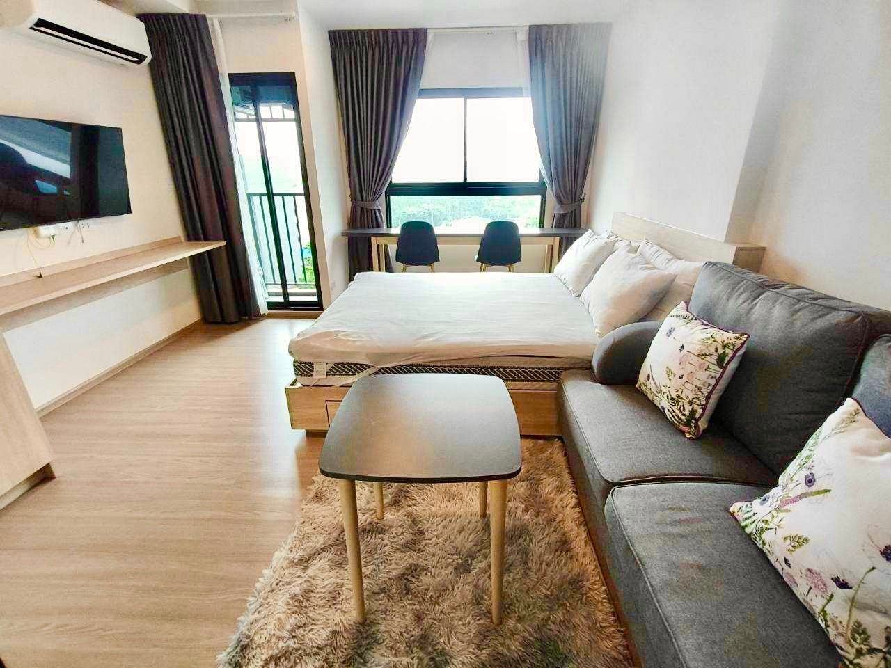 The room is fully decorated and ready to move in. The Base Downtown