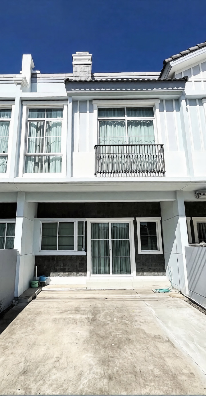 (รหัส ME247) ให้เช่าบ้าน โครงการ Indy Bangna - Ramkhamhaeng 2 : อินดี้ บางนา - รามคำแหง 2 