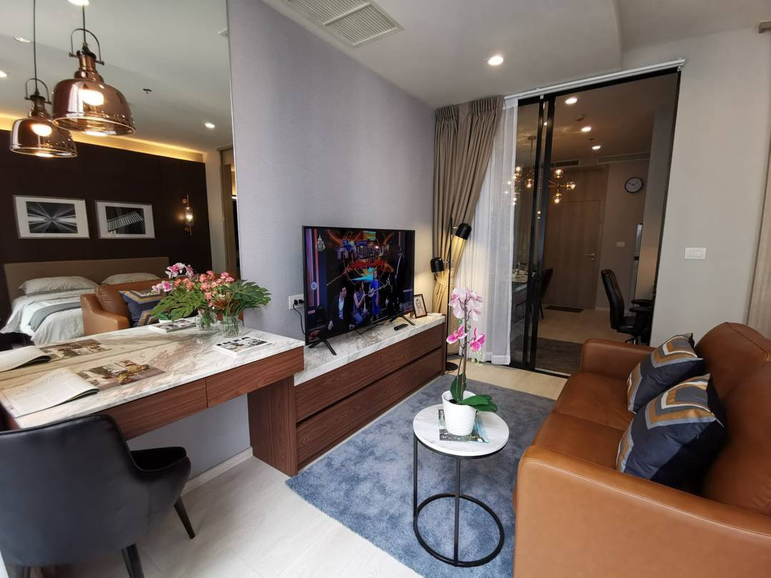 Luxury condo next to BTS, close to the connecting link. Beautiful room, fully furnished. Ready to move in Luxury condo next to BTS, close to the connecting link. Beautiful room, fully furnished. Ready to move in