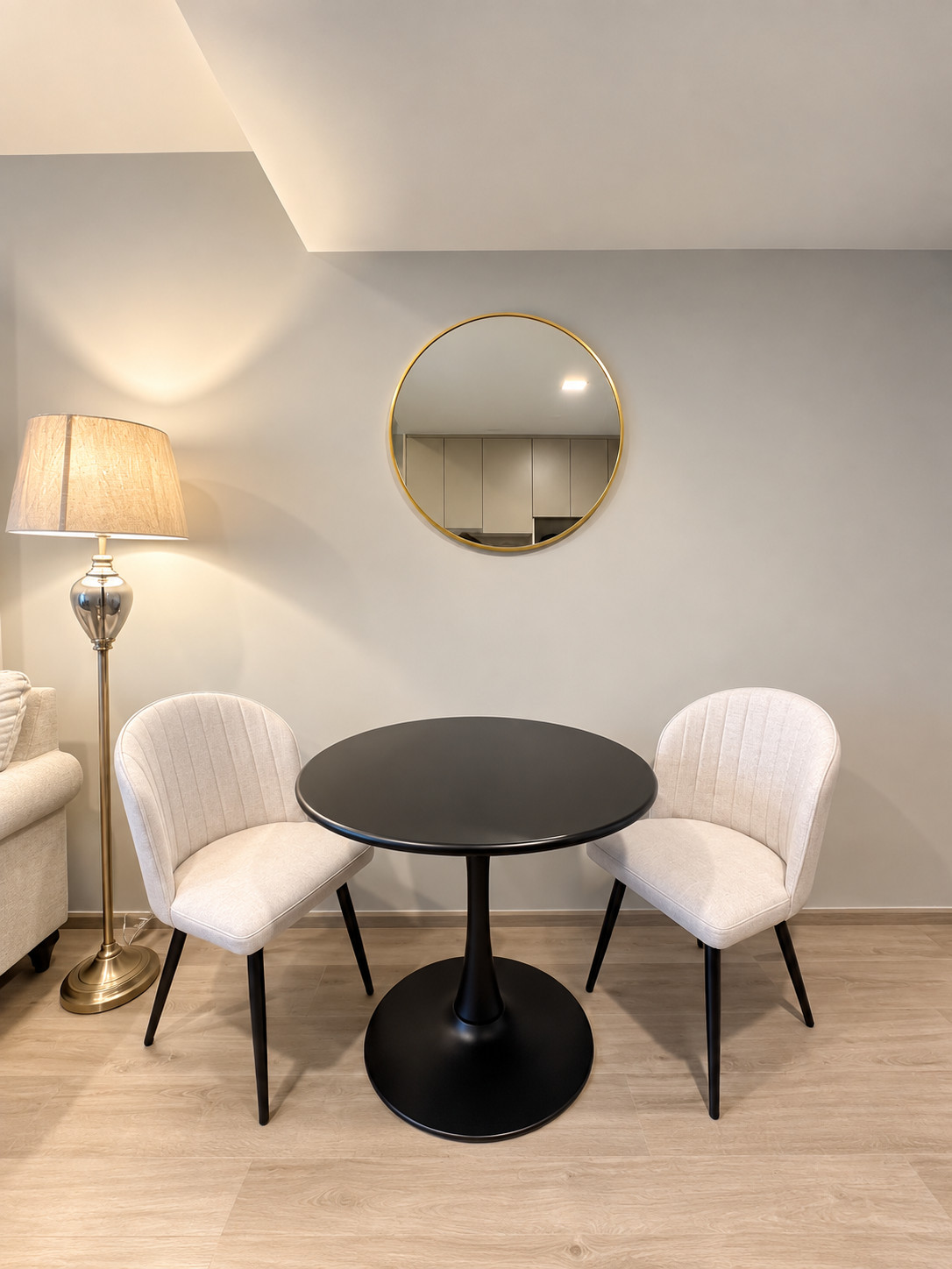 ให้เช่า 1 ห้องนอน The Crown Residences ตรงข้าม One Bangkok – รูปที่ 2