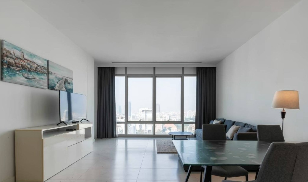 LTHC16180 / LTHC16181 - Luxury Condo FOR RENT & SALE 185 Rajadamri 118.81 sqm. 2 Beds 2 Baths Near BTS Ratchadamri 100K / 45MB LTHC16180 / LTHC16181 - Luxury Condo FOR RENT & SALE 185 Rajadamri 118.81 sqm. 2 Beds 2 Baths Near BTS Ratchadamri 100K / 45MB
