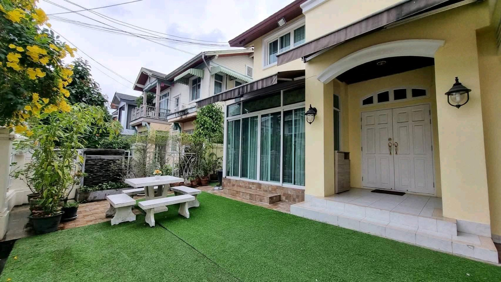 FOR SALE FOR RENTขาย และเช่า บ้านเดี่ยว 2 ชั้น บ้านสวนปริญสิริ ซอยโยธินพัฒนา 3 (Baan Suanparinsiri) FOR SALE FOR RENTขาย และเช่า บ้านเดี่ยว 2 ชั้น บ้านสวนปริญสิริ ซอยโยธินพัฒนา 3 (Baan Suanparinsiri) 60 วา 3 ห้องนอน 3 ห้องน้ำ   – รูปที่ 2