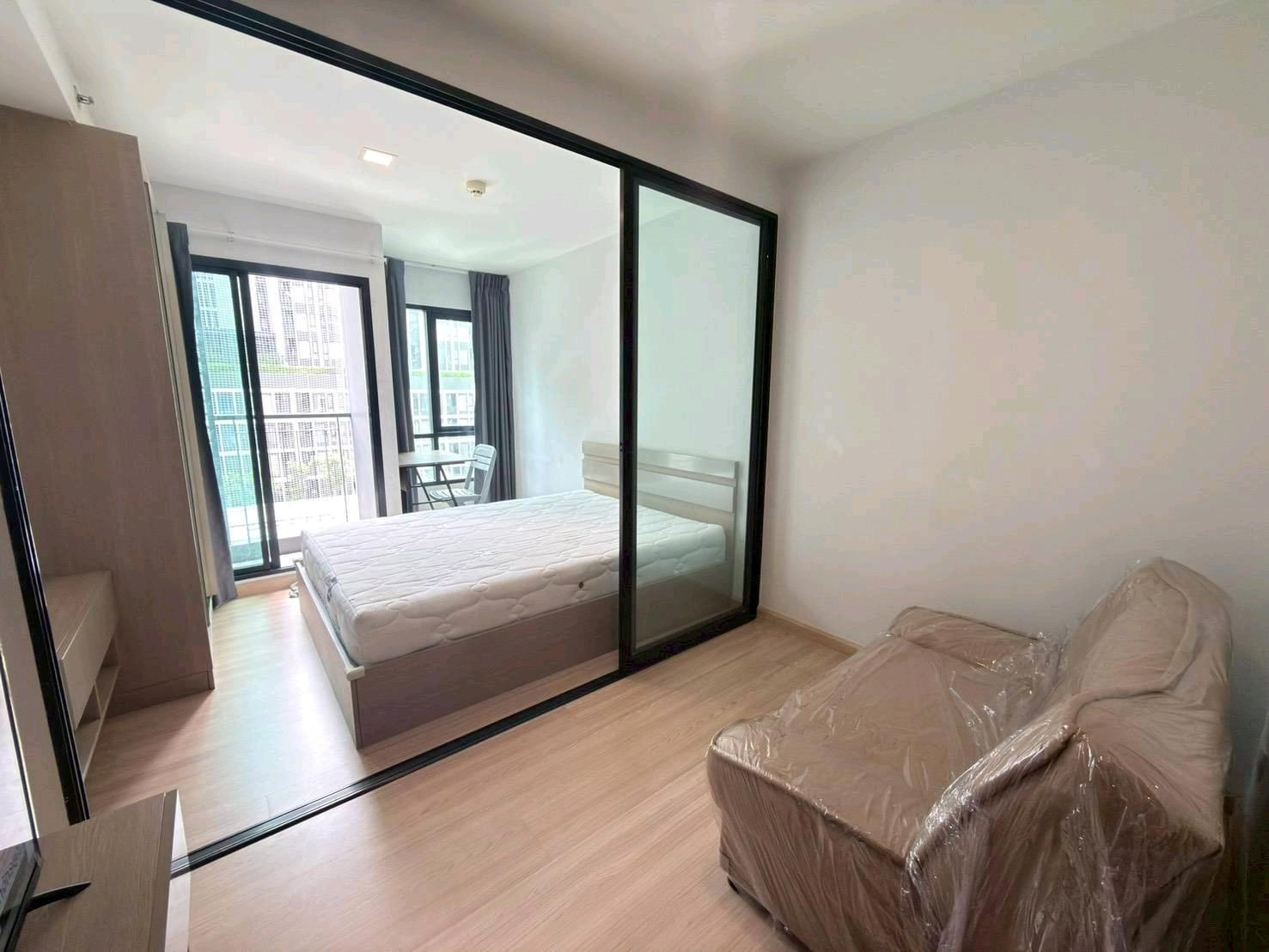 📣 Condo for rent Knightsbridge Sky City Saphan Mai 🏢 next to BTS Sai Yut 🚆 0M. Good location ✨️ with full furniture ✅️ ready to move in 🔥