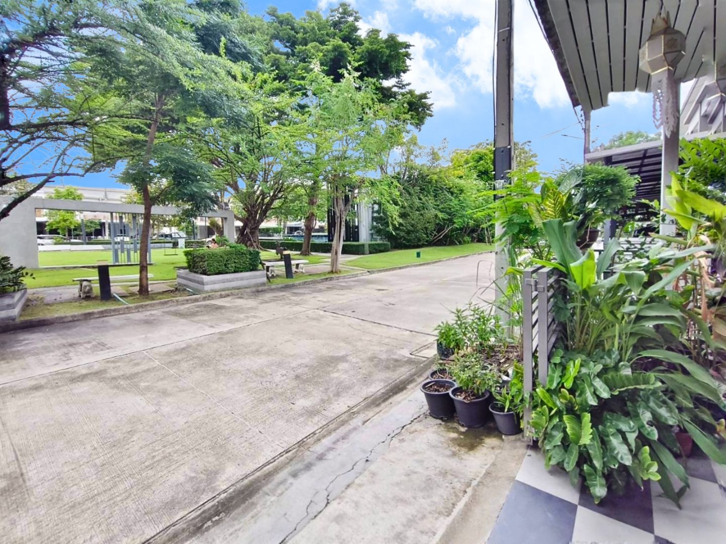 ฮาบิทาวน์ ทาวน์เฮ้าส์หลังริม วัชรพล–สายไหม | หน้าบ้านติดสวน ราคาพิเศษ 2.99 ล้าน – รูปที่ 4