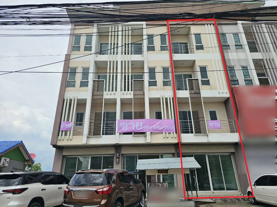 4-story commercial building for sale, next to the main road 3111 (Pathum Thani – Sam Khok – Sena), Sam Khok, Pathum Thani. 4-story commercial building for sale, next to the main road 3111 (Pathum Thani – Sam Khok – Sena), Sam Khok, Pathum Thani.
