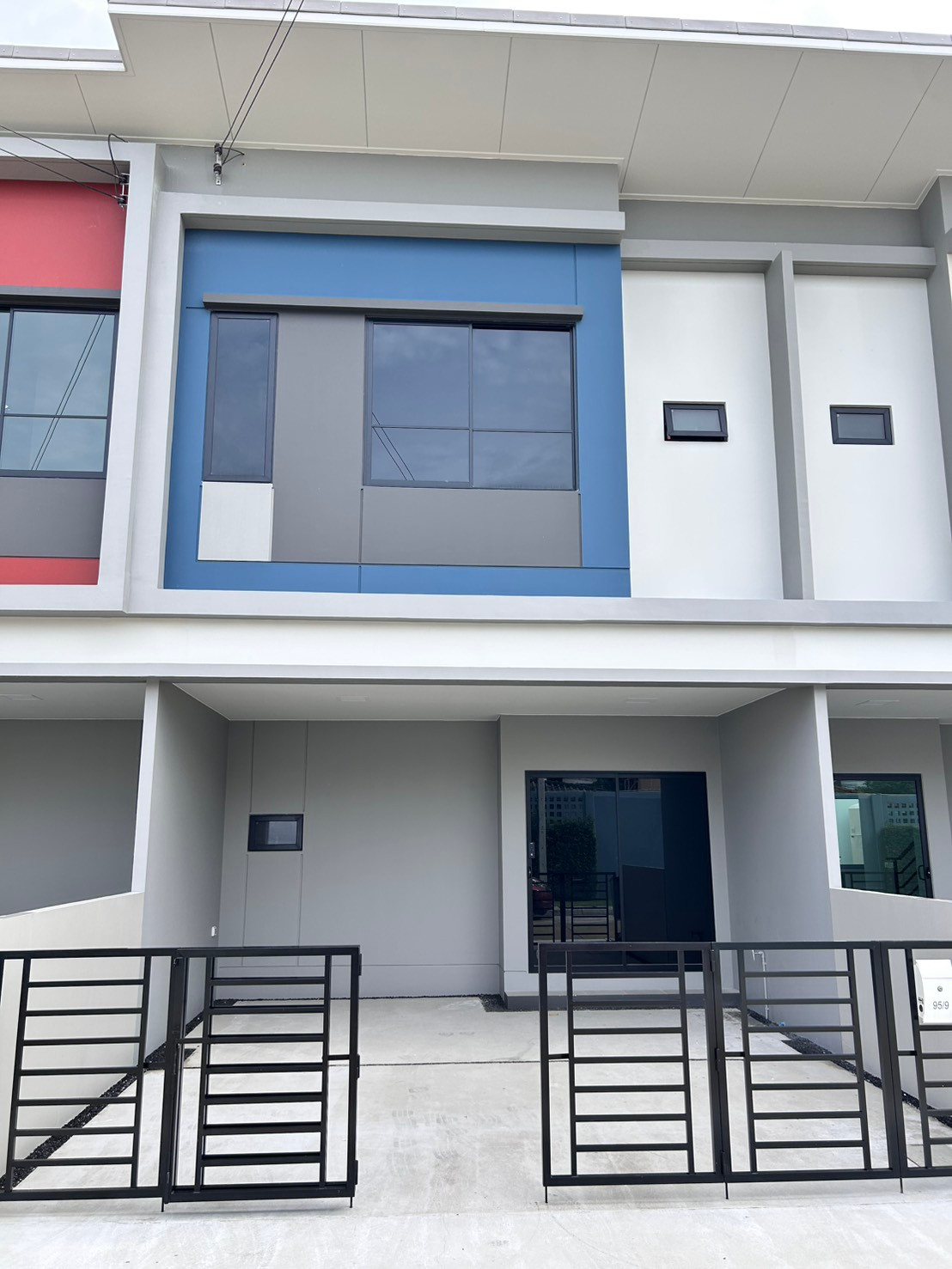 2-story townhome, Siri Place Project (By Sansiri), near BTS Saphan Mai, new house.