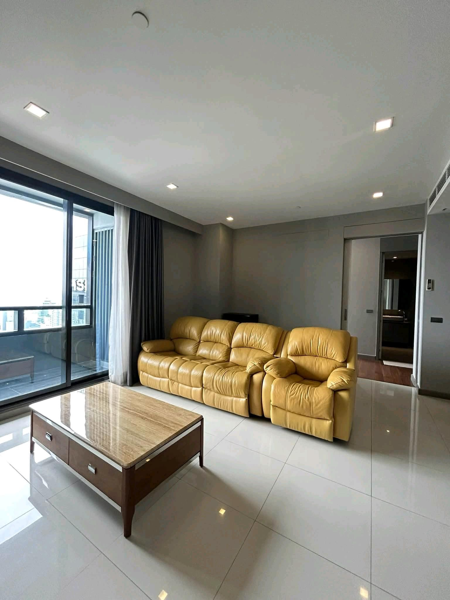 ✨ ให้เช่า M Silom | เอ็ม สีลม 🐶🐱 PET FRIENDLY | ชั้น 35 | 88.79 ตร.ม. | 2 ห้องนอน 2 ห้องน้ำ | ใกล้ BTS ช่องนนทรี – รูปที่ 3