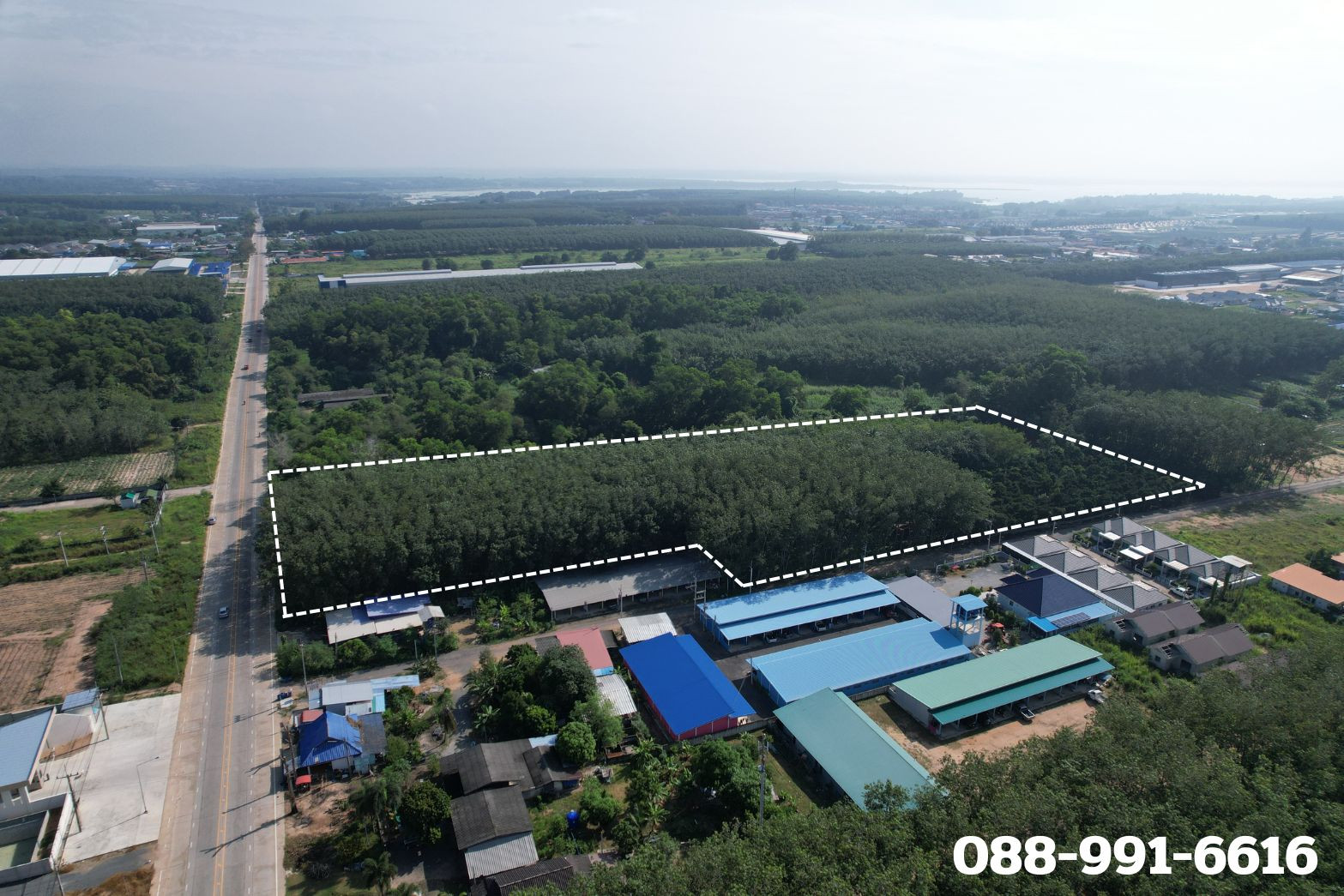 Land for sale, 14 rai, width 60 m., next to Mae Nam Khu Road, Soi 4, light yellow city plan. The  is selling it himself. – รูปที่ 3