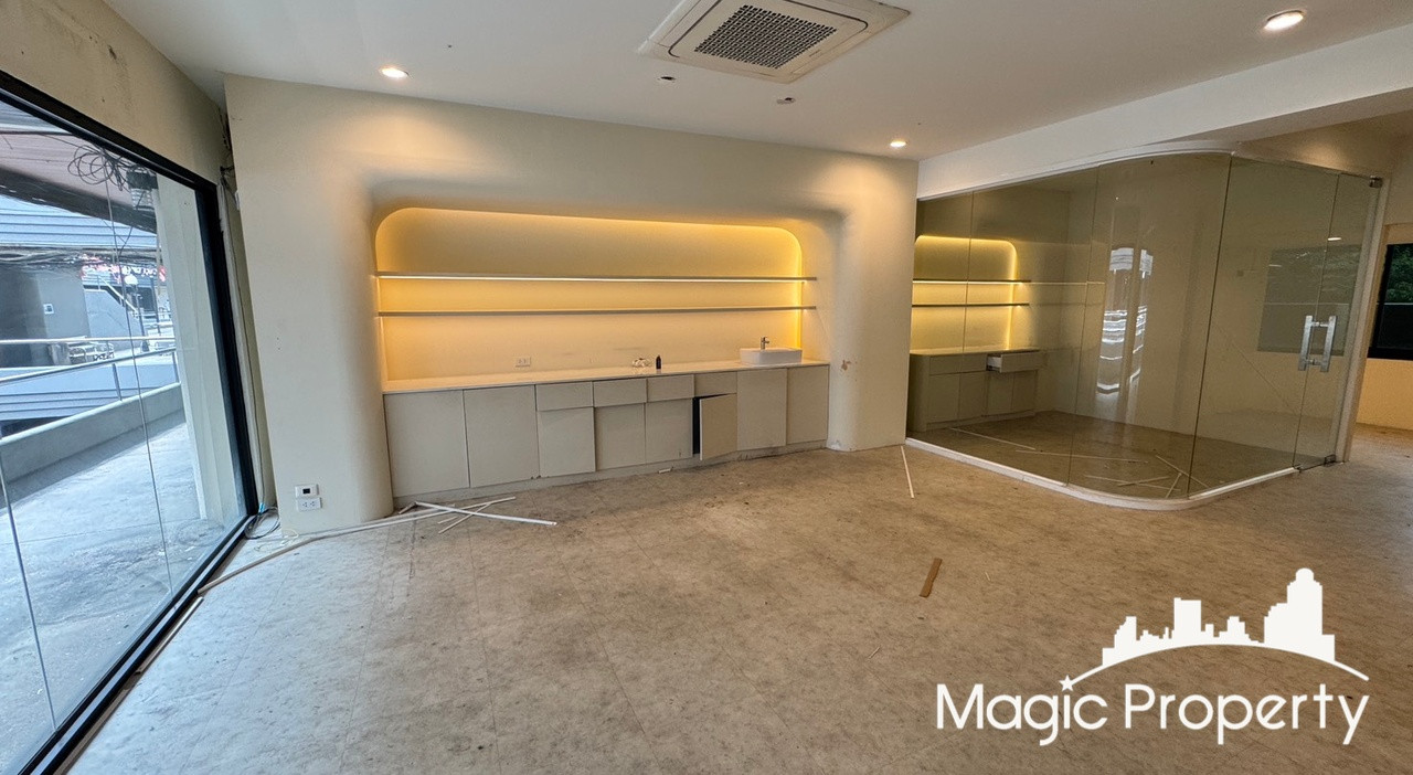 ให้เช่าพื้นที่สำนักงาน ใน ปาร์ค อเวนิว เอกมัย ถนนสุขุมวิท 63 (เอกมัย) แขวงคลองตันเหนือ เขตวัฒนา กรุงเทพมหานคร – รูปที่ 2