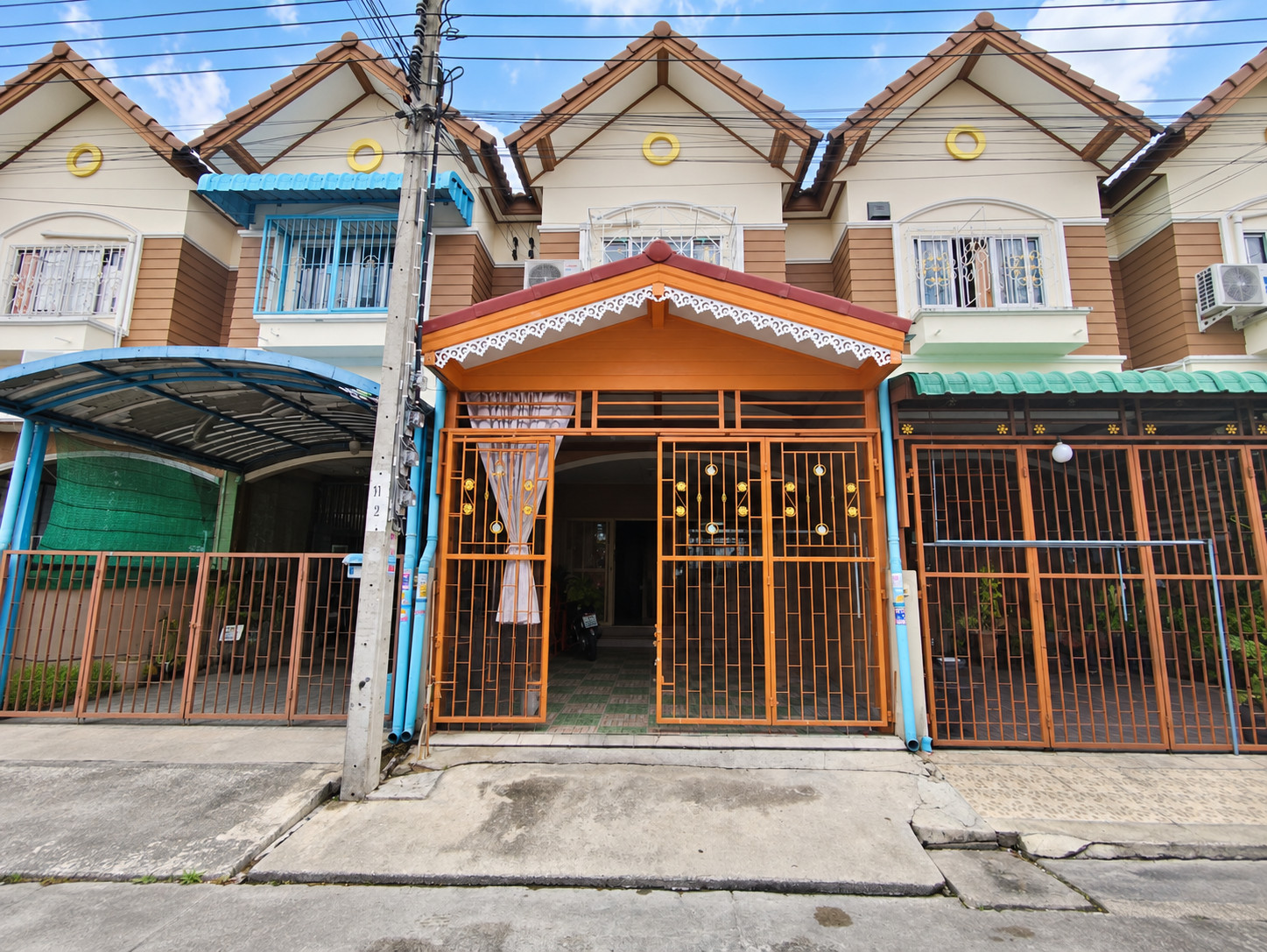 🔥 2-story townhome, 3 bedrooms, usable area over 124 sq m., only 1.8 million baht! 🔥Tawan Thong Village 2