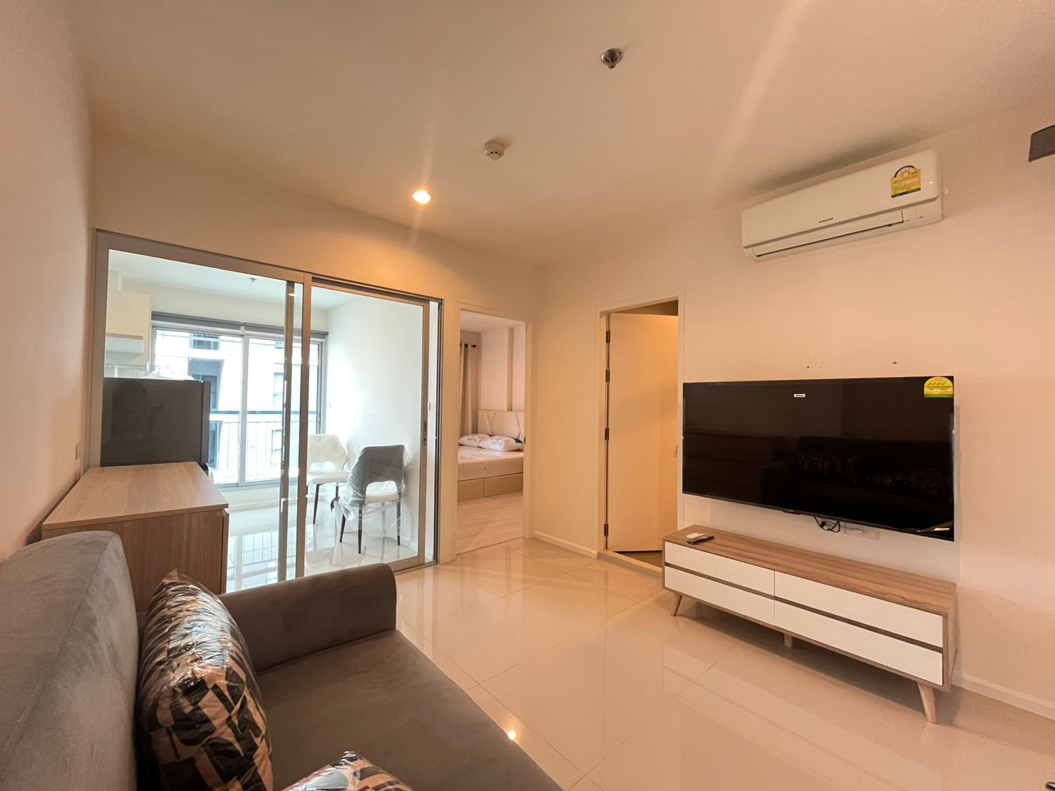 🅕🅞🅡 🅡🅔🅝🅣 Aspire Sukhumvit 48 พระโขนง ห้องใหญ่สุด 32 sq.m. 1 ห้องนอน 1 ห้องน้ำ เฟอร์ใหม่