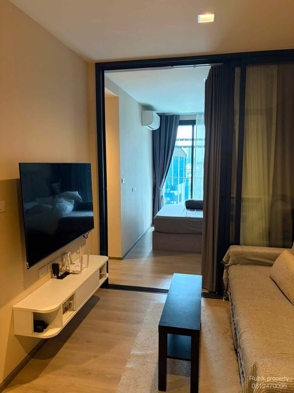 THE LINE PHAHOLYOTHIN PARK — FOR SALE RB2273 Selling at a loss ฿3,990,000 only.