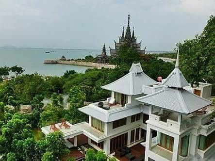 House for rent next to the sea in Pattaya Next to the Sanctuary of Truth