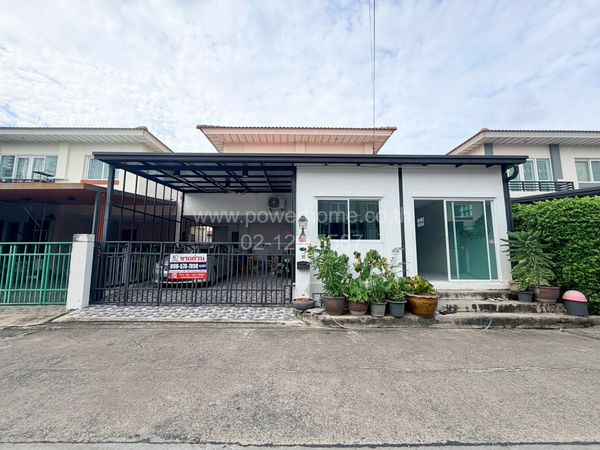 2-story twin house, Supalai Ville Village, Lam Luk Ka Khlong 3, good location, near Makro Food Service, Lam Luk Ka, Synphaet Hospital, Lam Luk Ka.