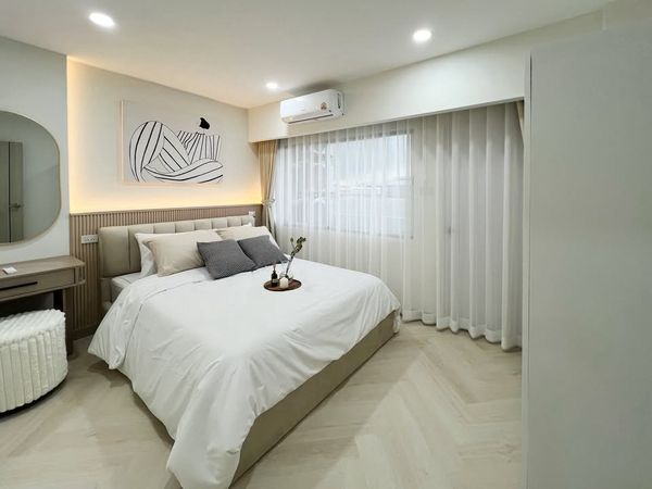 ขาย คอนโด Trio Garden Srinakarin – ศรีนครินทร์ 2 ห้องนอน ห้องใหญ่ ตกเเต่งสวย พร้อมอยู่ 