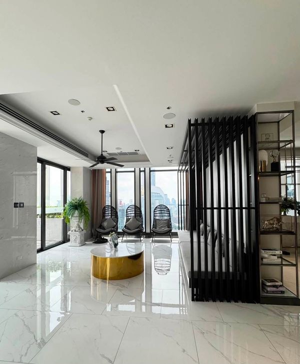 🏙️ ให้เช่า Life One Wireless Ploenchit ✨ ห้องมุม ชั้น 24 | 2 Bedrooms | 2 Bathrooms