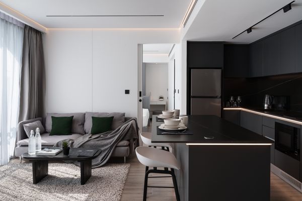ขายด่วน | คอนโดแต่งครบพร้อมอยู่ 67.81 ตร.ม. พร้อมระบบ Smart Home ใกล้หาดราไวย์ ภูเก็ต 