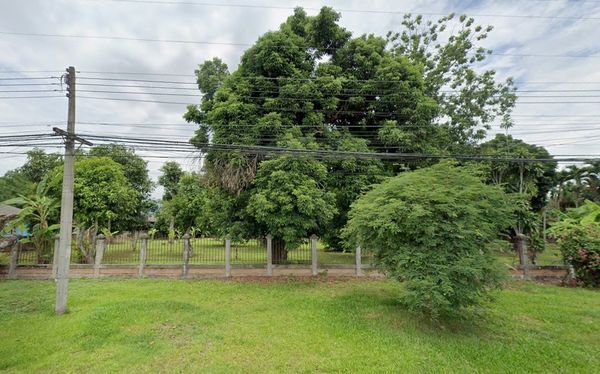 Land for sale in Chiang Rai, 1 rai, 2 ngan, 64.3 sq m, near Phahon Yothin Road and Central Chiang Rai.