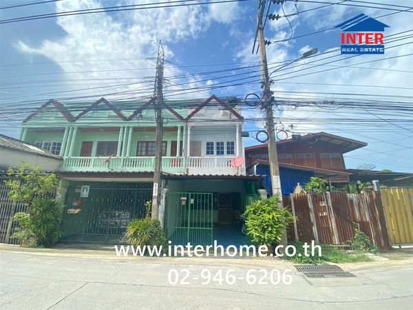 Townhouse, 2 floors, 17 sq m. Townhouse, Soi Macharoen 3, Soi Phetkasem 81, Phetkasem Road, Macharoen Road, Nong Khaem District, Bangkok.