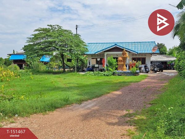 Single house with land for sale, area 69 sq m, Damnoen Saduak, Ratchaburi.