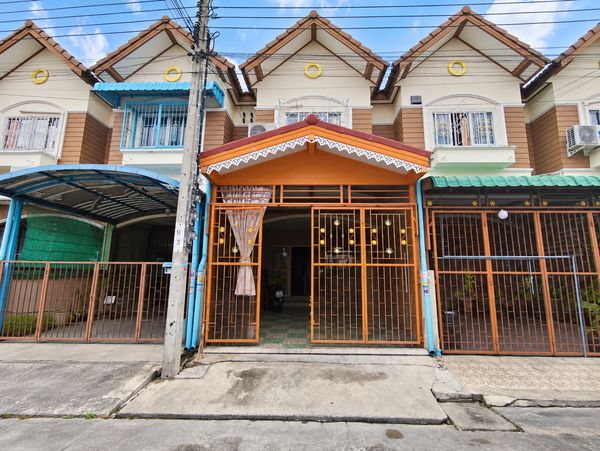 🔥 2-story townhome, 3 bedrooms, usable area over 124 sq m., only 1.8 million baht! 🔥Tawan Thong Village 2