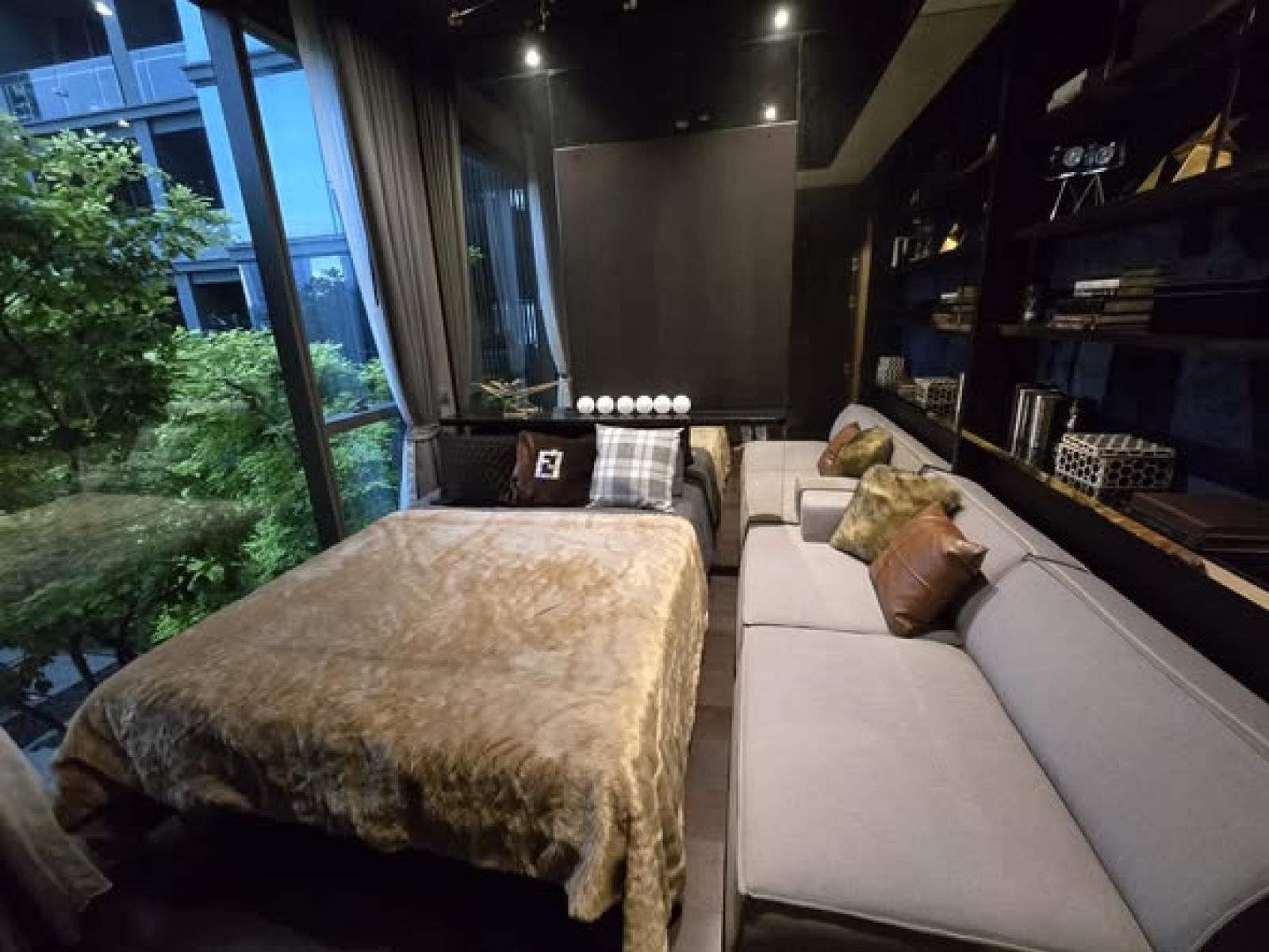 KL05397 - LAVIQ Sukhumvit 57 :  ลาวิค สุขุมวิท 57 : LAVIQ Sukhumvit 57 :  ลาวิค สุขุมวิท 57 - คอนโดหรูทำเลทองหล่อที่มีความน่าสนใจในเรื่องของทำเล ห่างจาก BTS ทองหล่อ 260 เมตร โดยมี Sky Walk จาก BTS และการออกแบบที่นำเอา Fashion Brand อย่าง Fendi Casa มาผสมผ – รูปที่ 3
