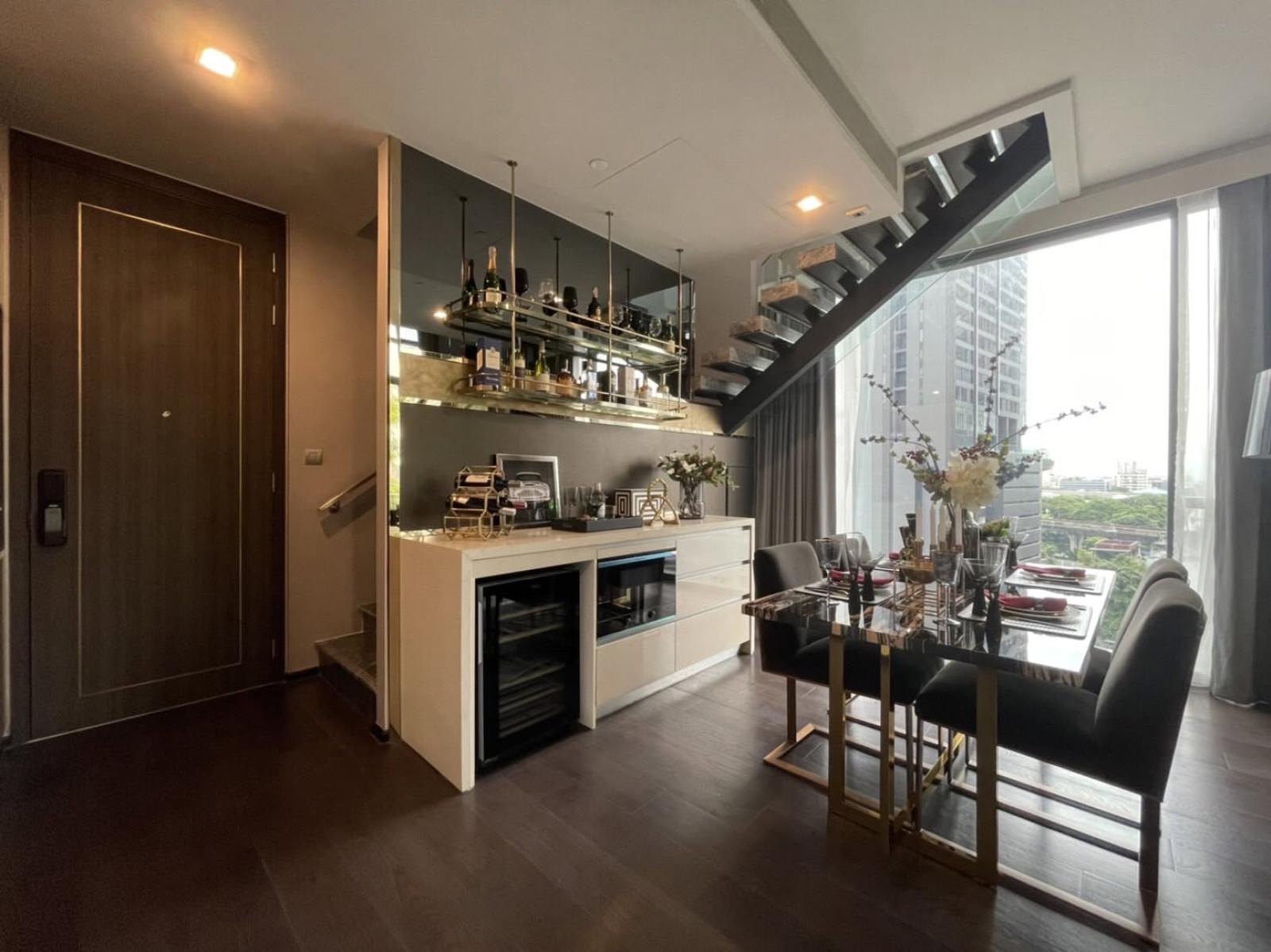 KL05397 - LAVIQ Sukhumvit 57 :  ลาวิค สุขุมวิท 57 : LAVIQ Sukhumvit 57 :  ลาวิค สุขุมวิท 57 - คอนโดหรูทำเลทองหล่อที่มีความน่าสนใจในเรื่องของทำเล ห่างจาก BTS ทองหล่อ 260 เมตร โดยมี Sky Walk จาก BTS และการออกแบบที่นำเอา Fashion Brand อย่าง Fendi Casa มาผสมผ – รูปที่ 4