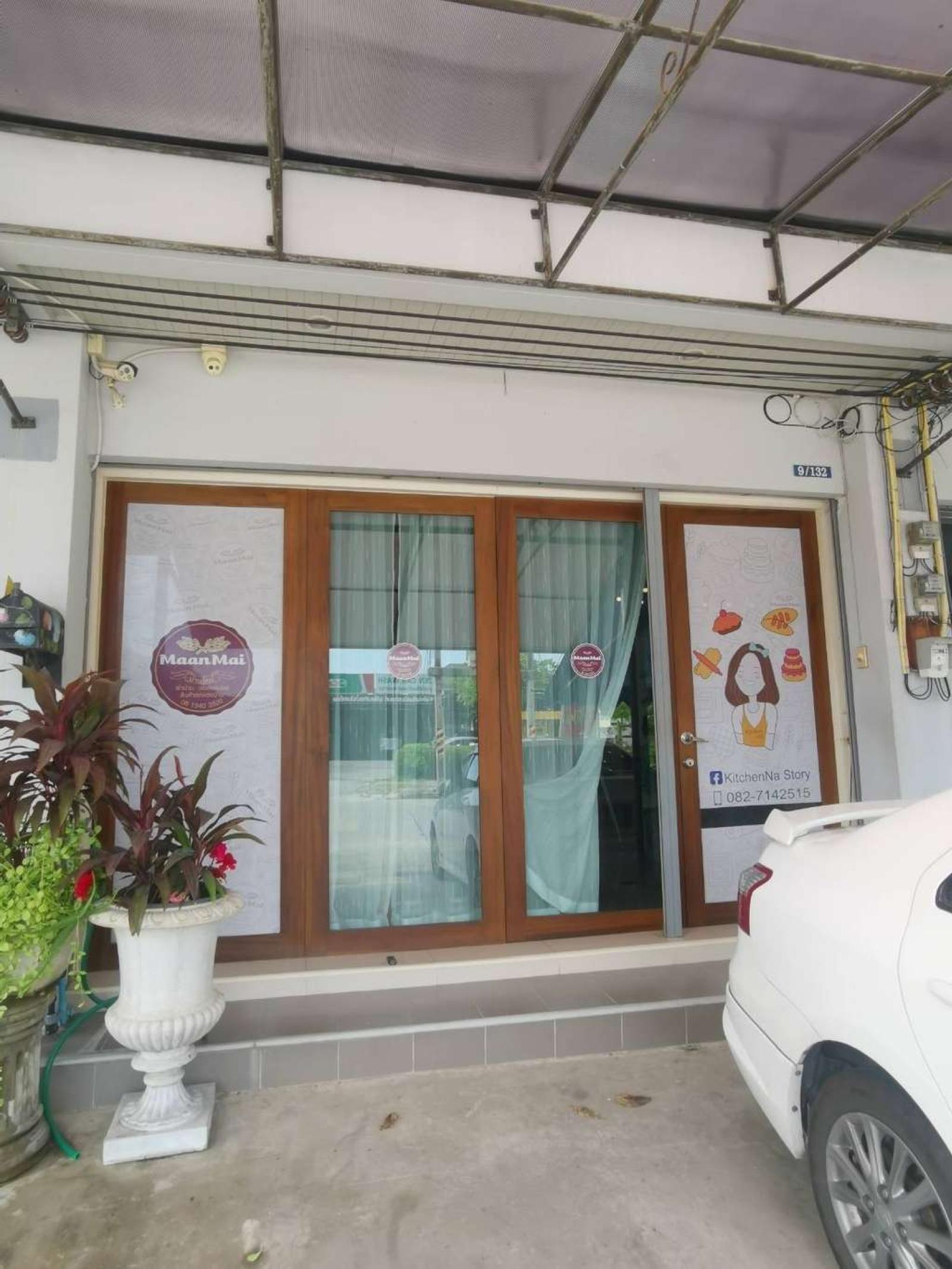 อาคารพาณิชย์ เสม็ด ชลบุรี / 3 ชั้น (ขาย), Commercial building Samet Chonburi / 3 Storey (FOR SALE) NANN039 อาคารพาณิชย์ เสม็ด ชลบุรี / 3 ชั้น (ขาย), Commercial building Samet Chonburi / 3 Storey (FOR SALE) NANN039